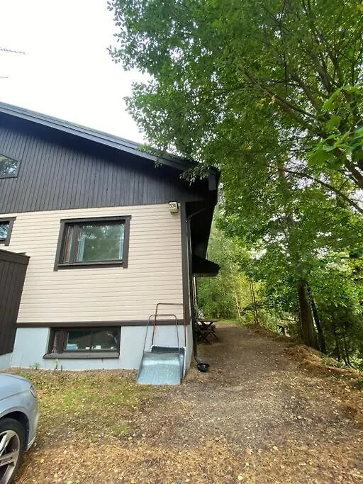 Kotimaailma: Hostel Kivikkotie Вантаа Финляндия